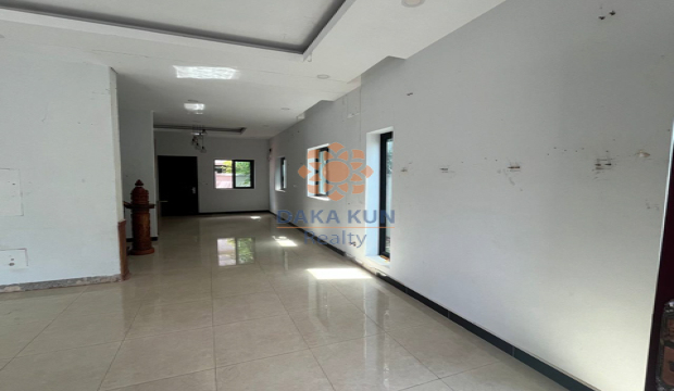 4 Bedrooms Villa for Sale in Krong Siem Reap